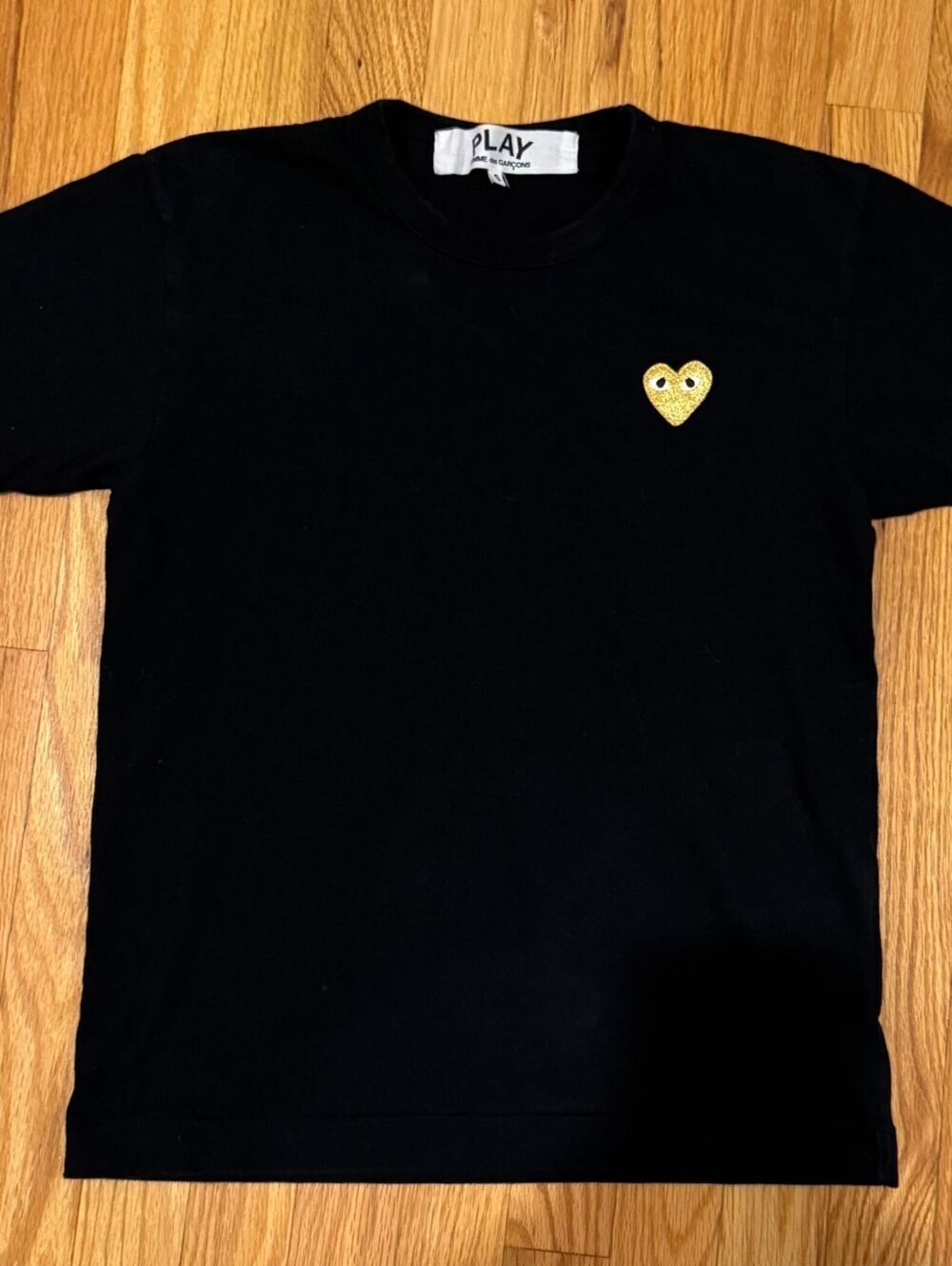 Comme des Garçons PLAY Gold Heart T Black - Size S (AZ-T216)